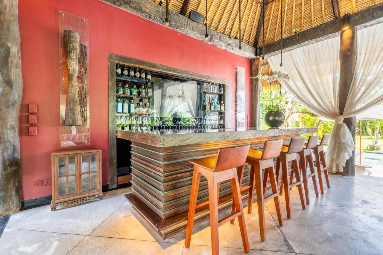 Ku Estate Villa