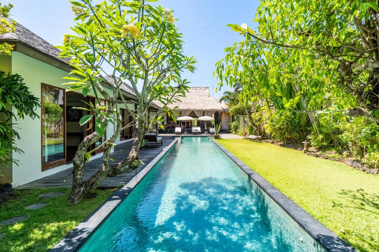 Villa Ku Estate
