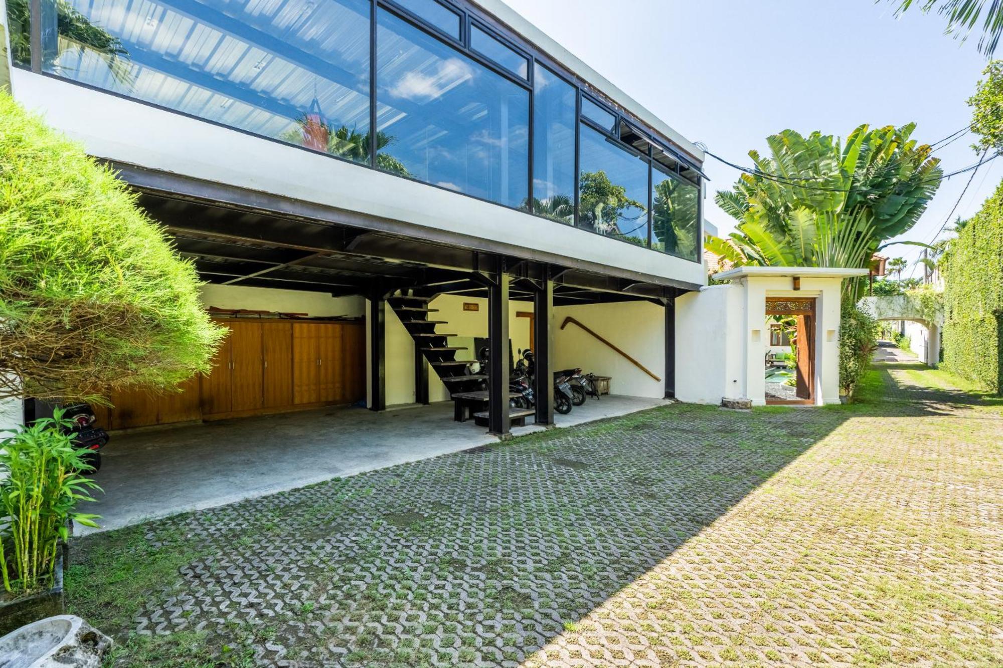 Ku Estate